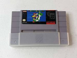 lot 231 image: Super Mario World Super Nintendo Game SNES