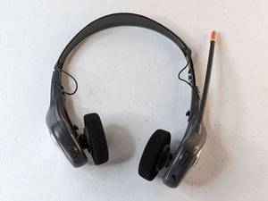 lot 246 image: Sony FMAM Walkman SRF-H3 Stereo Headphone Radio Headset