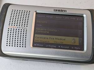 lot 289 image: Uniden Home Patrol 1 Trunktracker Touchscreen Digital Scanner