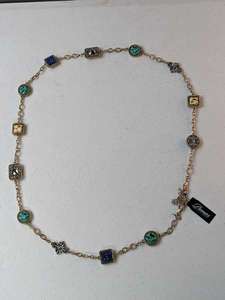 lot 291 image: Premier Designs Splurge Reversible necklace
