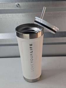 lot 306 image: Otterbox Lid Insulated Tumbler 20 oz w Straw
