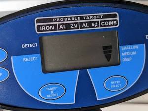 lot 341 image: Bounty Hunter Metal Detector - Missing Search Coil