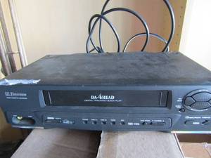 lot 59 image: emersion vhs playerrecorder no remote