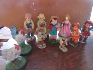lot 60 image: large lot of porcelain farming dolls x7, porcelain lady in pink dress plays music, 2 porcelain roosters