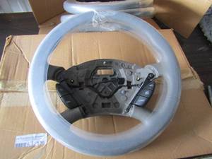 lot 136 image: YS41-3600 Ford  cruise control steering wheels qty 4 all new