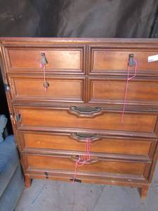 lot 302 image: 5 drawer chest of drawers 44x37x18 wooden