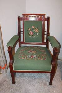 lot 16 image: Vintage Green Embroidered Chair with wooden wheels, see pictures - 27W x 22D x 16 seat H, 37 back H