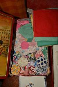 lot 43 image: Vintage fabrics,  quilting patches, and embroidered linens