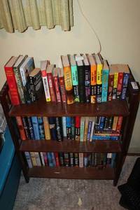 lot 168 image: Books and bookshelf - mystery and romance novels, see pictures