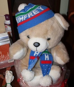 lot 173 image: Humfrey Hug-A-Bear looks like new