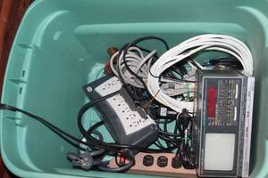 lot 175 image: Vintage Emerson radio alarm clock TV, cables and power cords