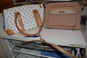 lot 204 image: Liz Claiborne suede looking purse, DB white purse with matching billfold.