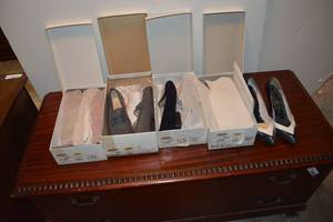 lot 218 image: Womens Shoes - Talbots Some look new unused. Size 7-7.5 N.