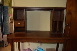 lot 170 image: Secretarys Desk - Desk Only