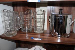 lot 48 image: Anchor Clear glass pitchers with ice bucket