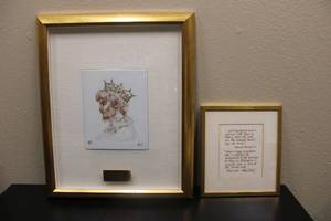 lot 82 image: King David lithograph on porcelain tile 282375 limited edition  with presentation plaque 19x23 PLUS framed quote signed by artist Edna Hibel- see picture with note from artist on back of tile