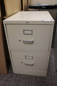 lot 110 image: Hon 2-drawer metal file cabinet