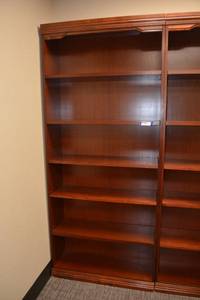 lot 151 image: 6-shelf Cherry finish Bookcase - 36W x 12D x 7ft. Tall