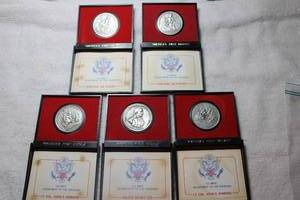 lot 97 image: Coins Americas First Medals collection, see pictures