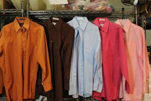 lot 36 image: Mens Clothes Dress shirts all 1532-33 - Brown, Pink and Blue