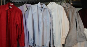 lot 37 image: Mens Clothes Dress shirts all 1532-33 - Red, Purple, Blue and white
