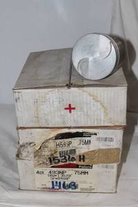 lot 23 image: Three Sets of 4 Cylinder Pistons, Various Sizes Shown in Pictures