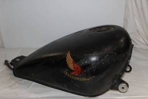 lot 61 image: Honda Rebel Fuel Tank