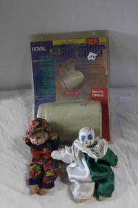 lot 77 image: Two Small Porcelain Figures and Royal Homeoffice Paper Shredder
