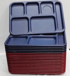 lot 130 image: Twenty Hard Plastic School Type Lunch Trays