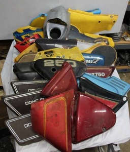 lot 132 image: Large Variety of Plastic Motorcycle Parts and covers