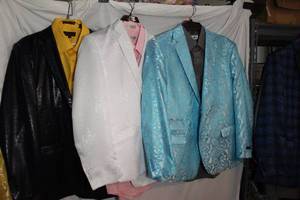 lot 148 image: Mens Clothes Blue Insomnia Jacket XL, Stacy Adams XL, Bassiri plus dress shirts, see pictures