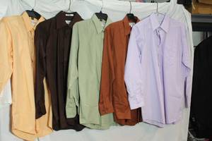 lot 239 image: Mens Clothes Dress shirts - Daniel Ellissa, Lucasini, see pictures with sizes and colors