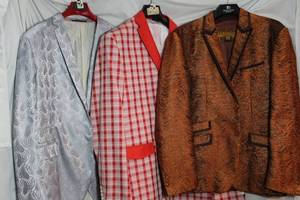 lot 271 image: Mens Clothes Prestige 4XL, Bruno Conte Redwhite checkered 4X, Manzini 4XL