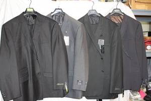 lot 287 image: Mens Clothes Giovanni Testi 3-piece 54L, Angelo Rossi, (2)SeanJohn suits