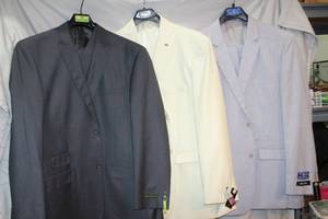 lot 295 image: Mens Clothes all Size 50L Giovanni Testi 3-piece, Falcone 3-piece, Blu Martini 3-piece