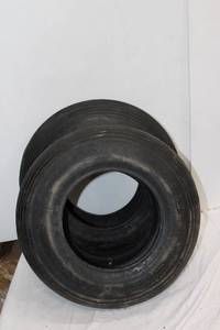 lot 301 image: Tires Carlisle 4.80-8NHS, see pictures