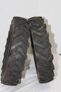 lot 305 image: Tires Cheng Shin 4.80-12, see pictures