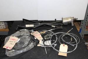 lot 318 image: Steering Linkage, starter, clutch cable, see pictures