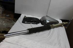 lot 252 image: Shock strutt, and parts as shown