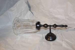 lot 373 image: Crystal Bell-shaped wall sconce