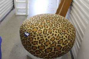 lot 376 image: Animal print pouf ottoman 13x30