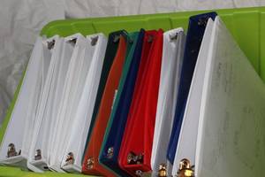 lot 387 image: Binders for school or office as shown