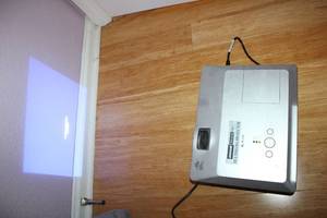 lot 222 image: Hitachi LCD Projector Dulane model CP-X201. Lamp light included with this one.