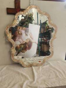 lot 32 image: Murano Glass Mirror - Made in Italy