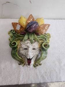 lot 78 image: Hand crafted - Jester Mardi Gras Mask - Made in Italy - has chip