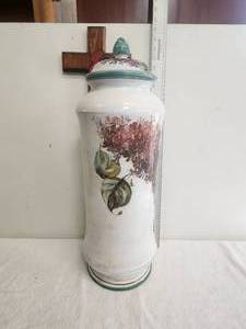 lot 89 image: Large lidded vase - jar hand painted and signed by artist - Made in Italy