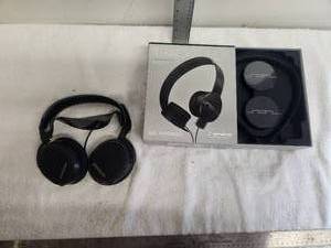 lot 132 image: Pair of wireless headphones - may not be complete