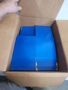 lot 180 image: Selection of blue gift boxes