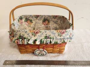 lot 117 image: Longaberger Collectible Basket - 1997 Happy Mothers Day basket - liner and protector and tray