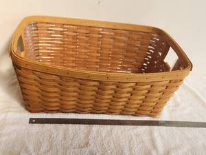 lot 219 image: Longaberger Collectible Basket - 1998 Laundry Basket - protector